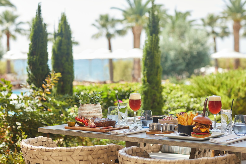 Tiara Holidays - Sani Beach - grill by the pool restaurant